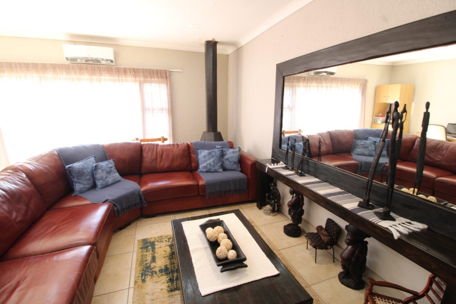 6 Bedroom Property for Sale in Doringkruin North West